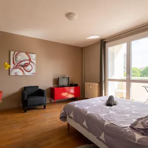 https://apparthotel-de-montplaisir.hotels-rhonealpes.com